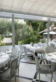 Breathe Marbella - Restaurant Gastrobar & Garden