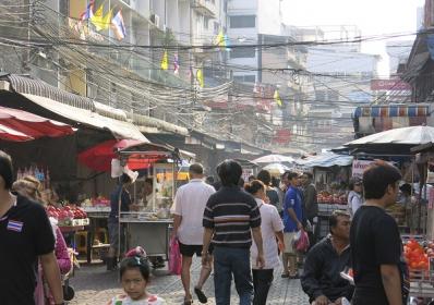 Bangkok, Thailand: Bangkoks nya krogscen 