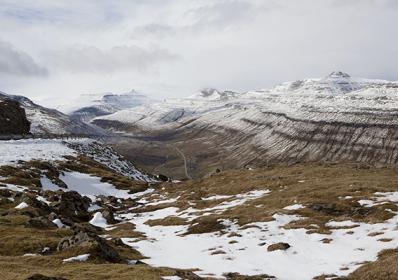 Färöarna: Färöarna öppnar för turister efter lyckad upprustning