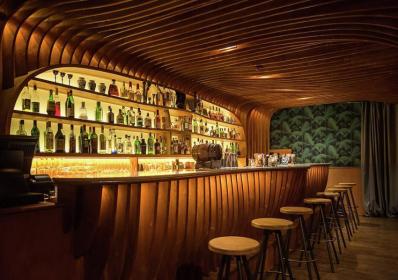 Victoria Restaurant & Lounge Bar