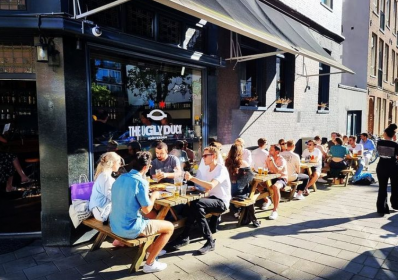 Amsterdam, Nederländerna: 3 flerfacetterade kaféer i Amsterdam