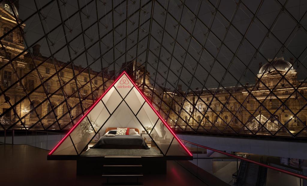 Paris, Frankrike: En natt i Louvren