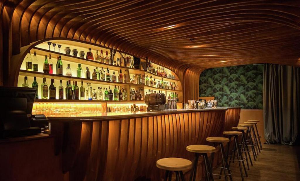 Här är världens bästa bar – en svensk bar i topp 50